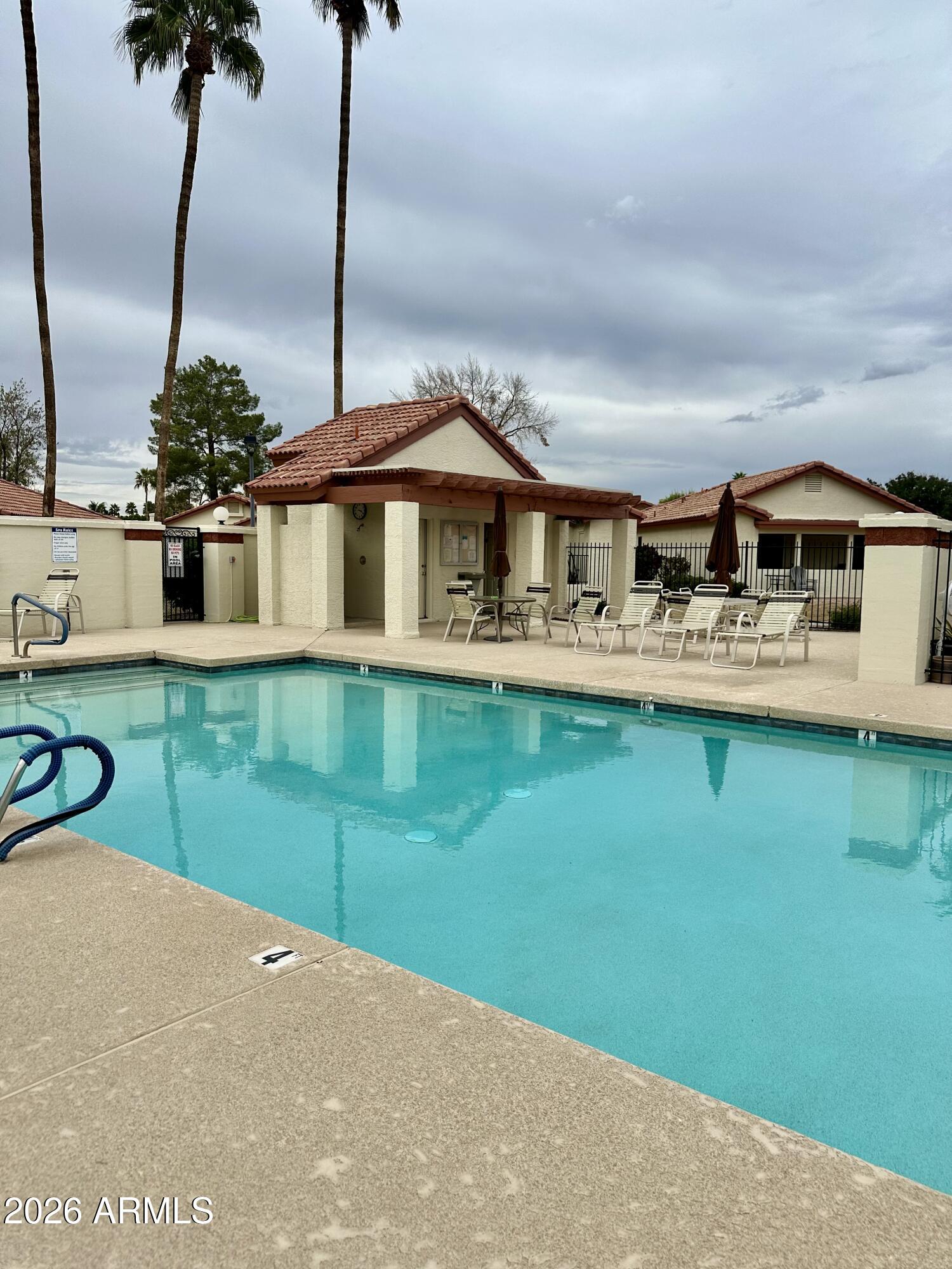 VILLAGES OF PARK VILLAGES CONDO UNIT 1-132 - Residential