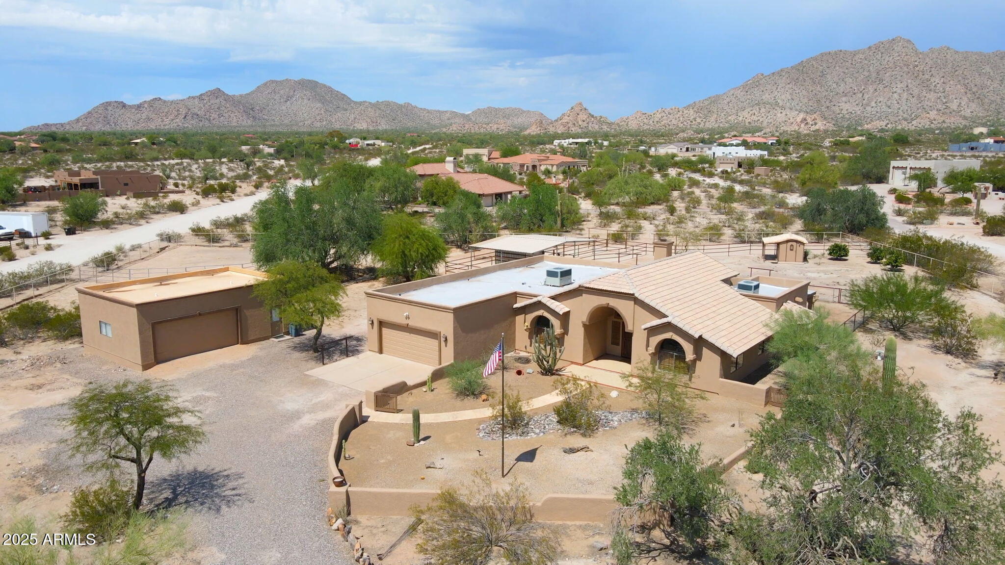 11378 N SOMBRA DEL MONTE Road