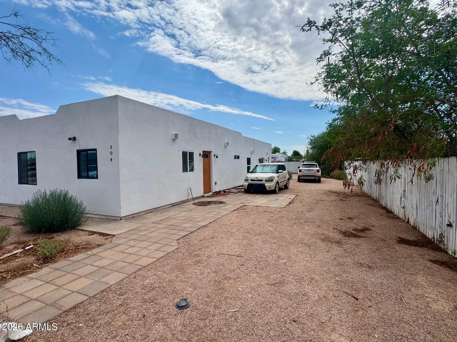 504 N SUNSHINE Boulevard