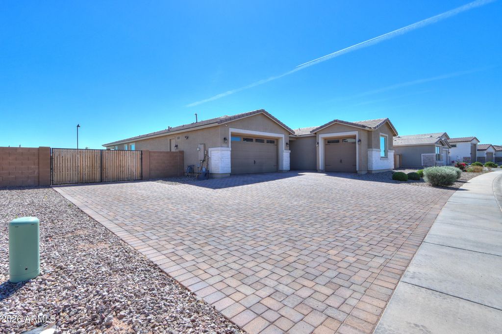 Photo of 22335 N Daniel Drive, Maricopa, AZ 85138 (MLS # 7005409)