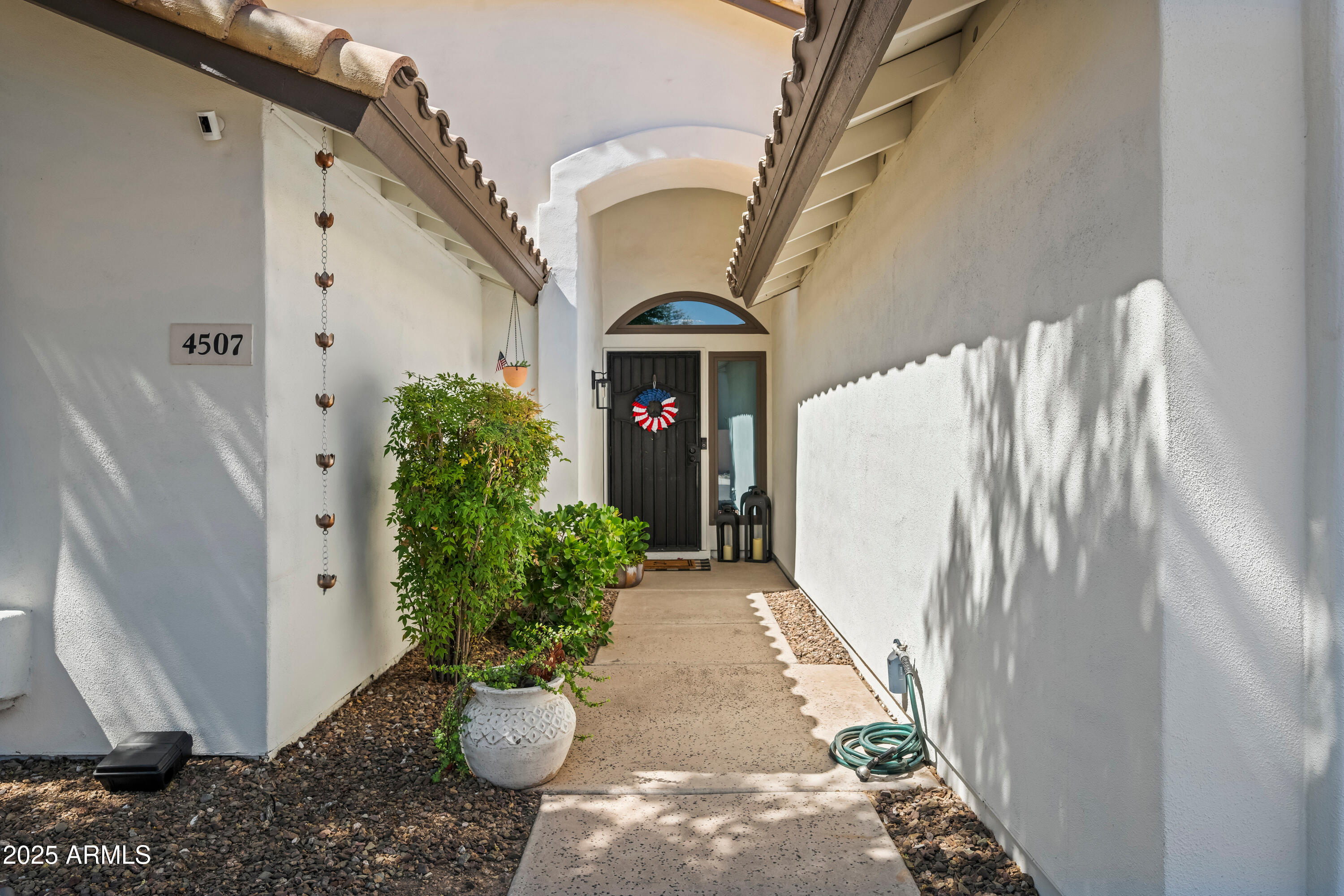 4507 E DUANE Lane