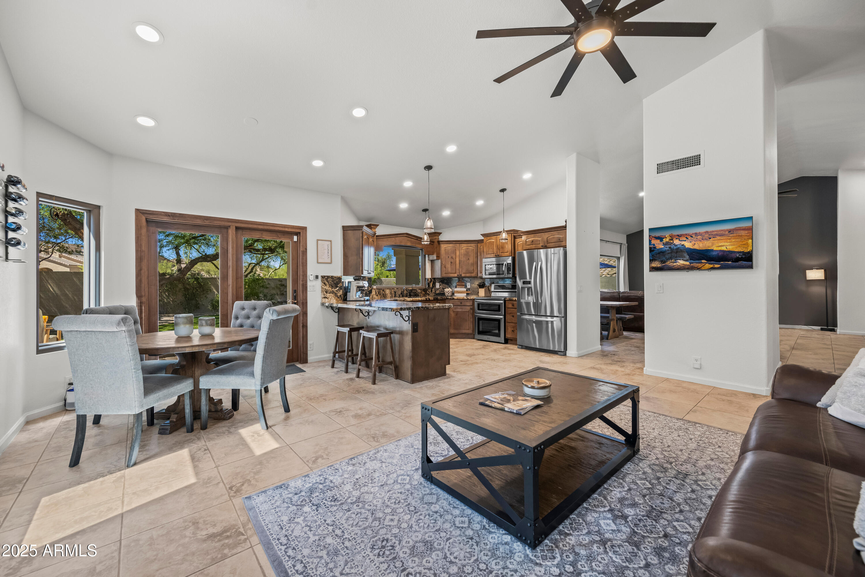 Cave Creek, Arizona 85331, United States, 4 Bedrooms Bedrooms, ,2 BathroomsBathrooms,Residential,Pending,159712