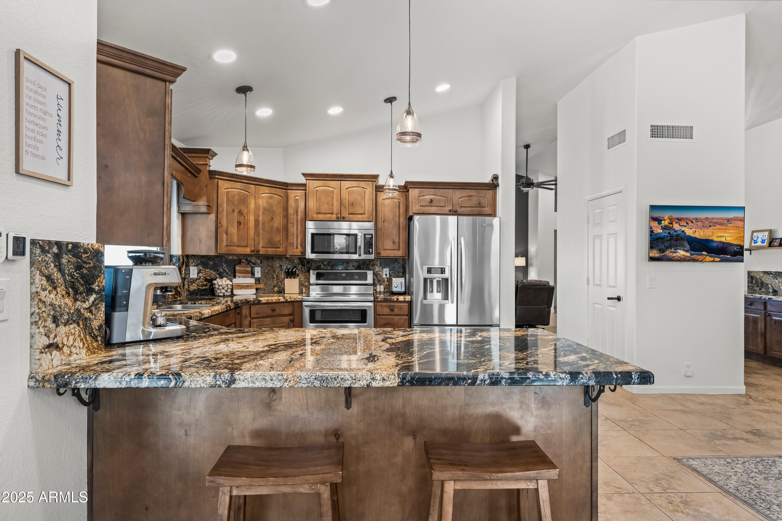 Cave Creek, Arizona 85331, United States, 4 Bedrooms Bedrooms, ,2 BathroomsBathrooms,Residential,Pending,159712