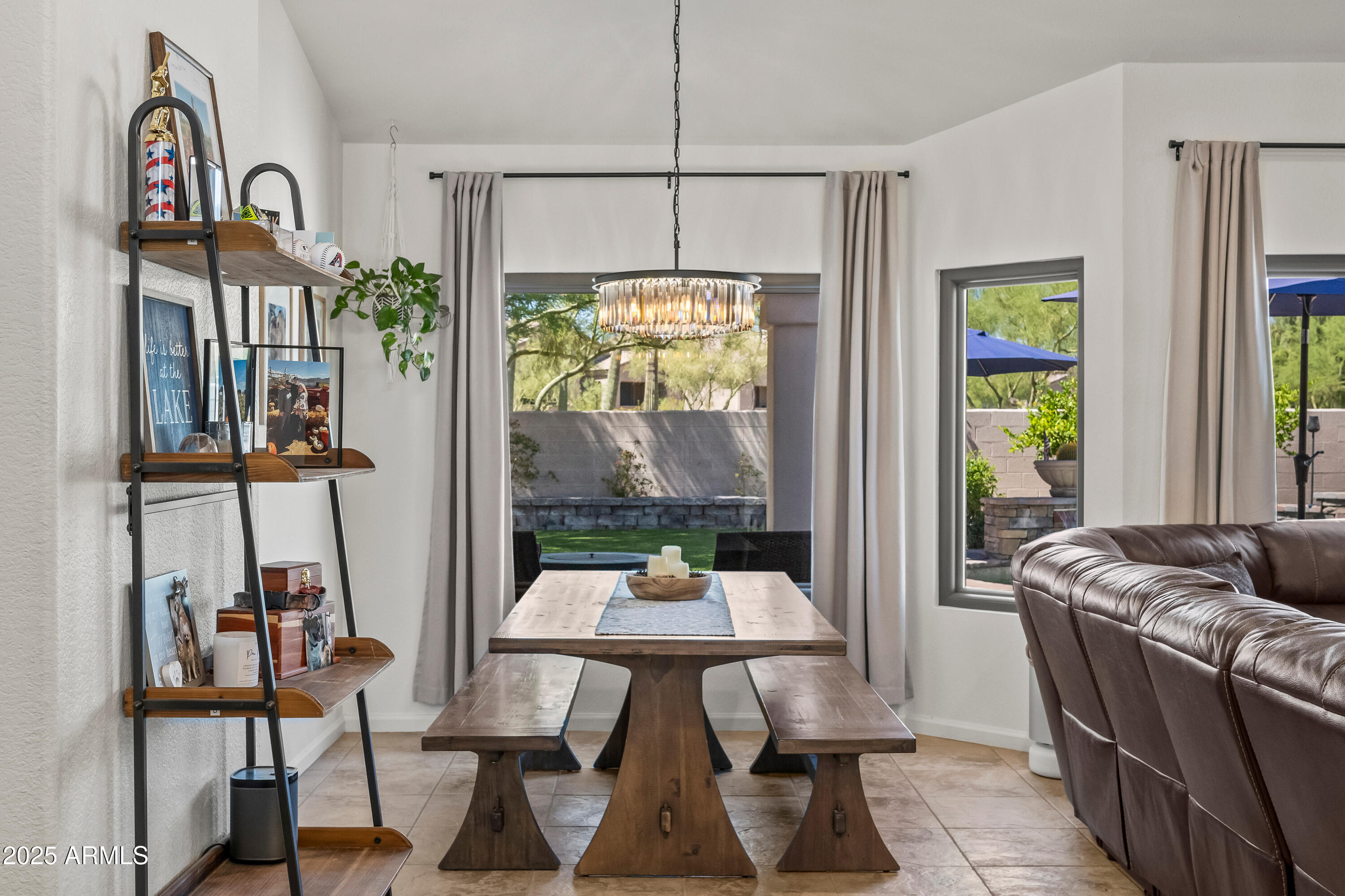 Cave Creek, Arizona 85331, United States, 4 Bedrooms Bedrooms, ,2 BathroomsBathrooms,Residential,Pending,159712