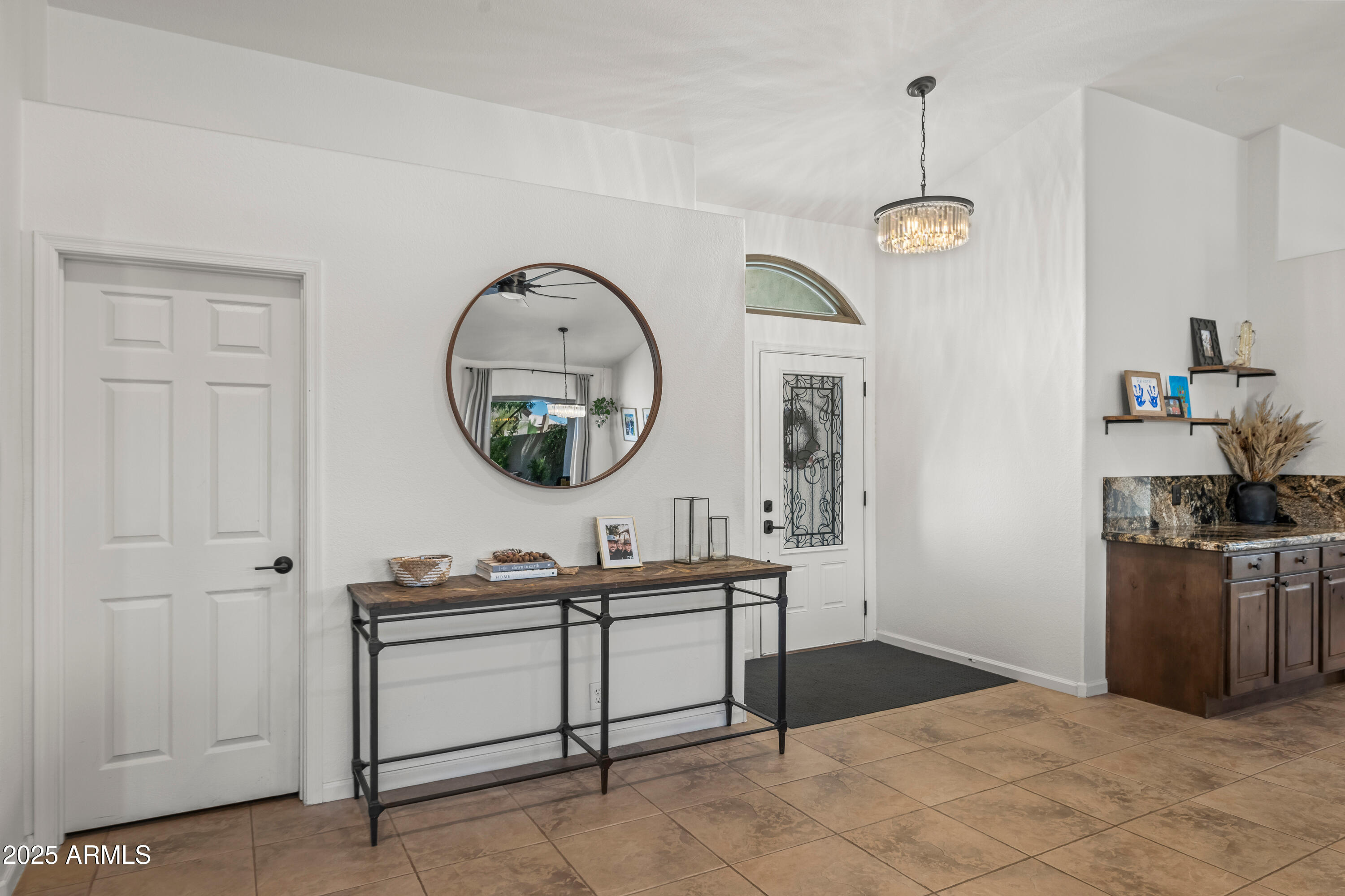 Cave Creek, Arizona 85331, United States, 4 Bedrooms Bedrooms, ,2 BathroomsBathrooms,Residential,Pending,159712