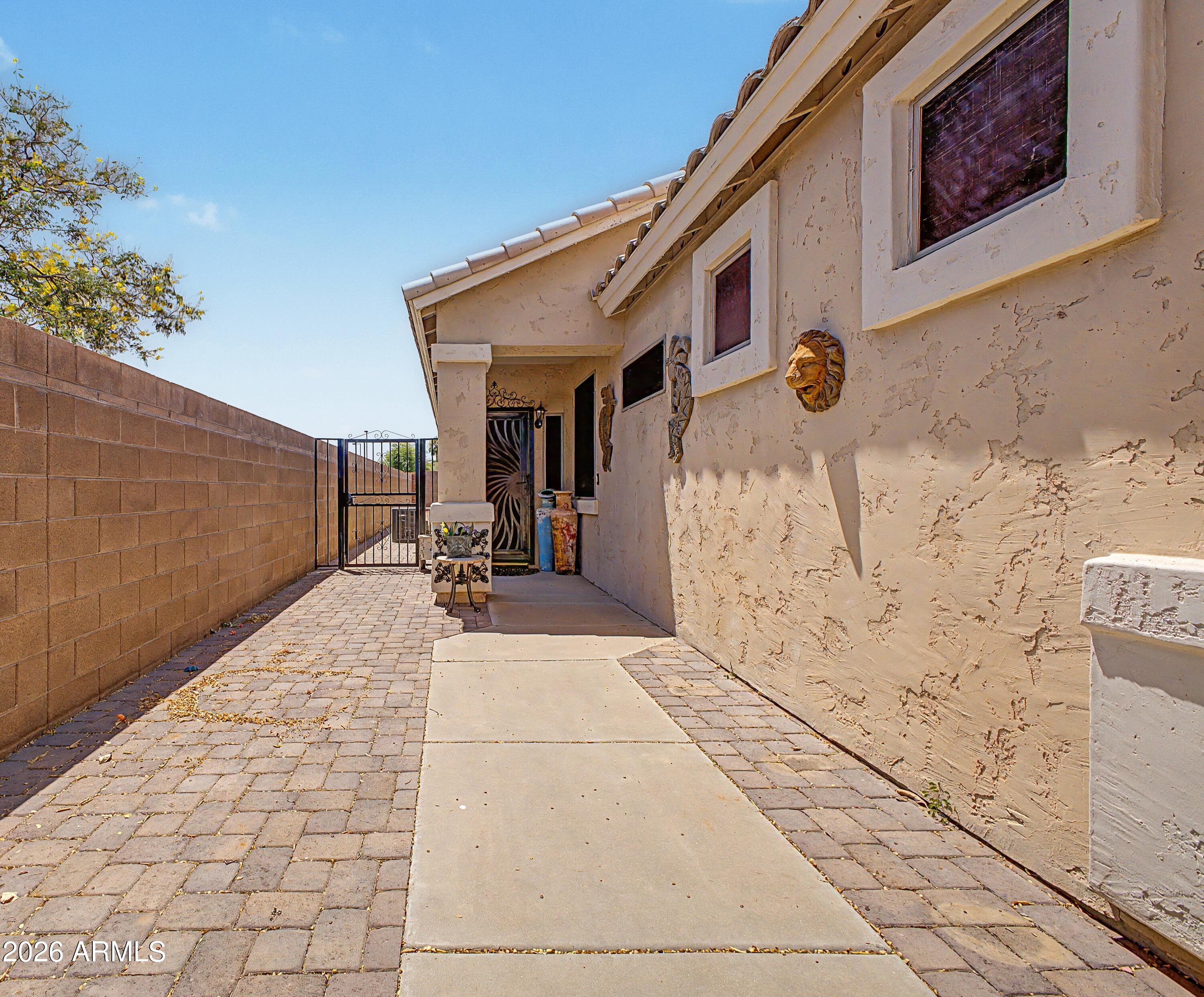 18360 N ALAMO Drive