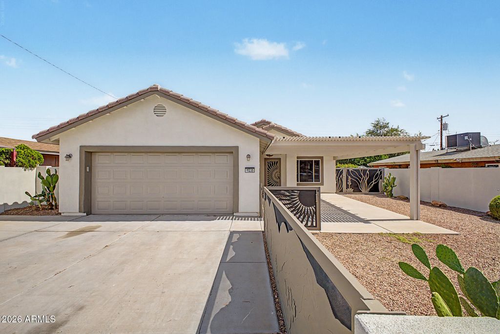 Photo of 11235 W Mohave Street, Avondale, AZ 85323 (MLS # 7041204)