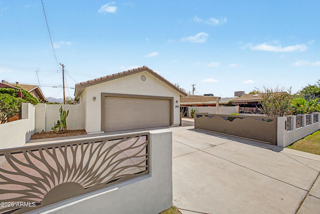 Photo of 11235 W Mohave Street, Avondale, AZ 85323 (MLS # 7041204)
