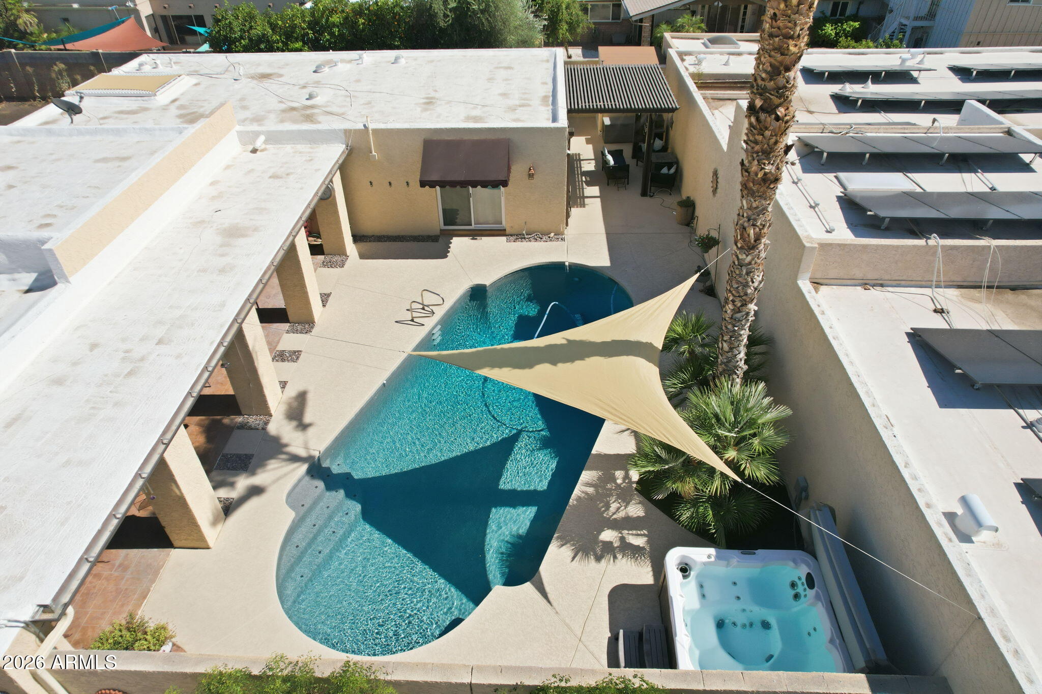 2107 E ALAMEDA Drive