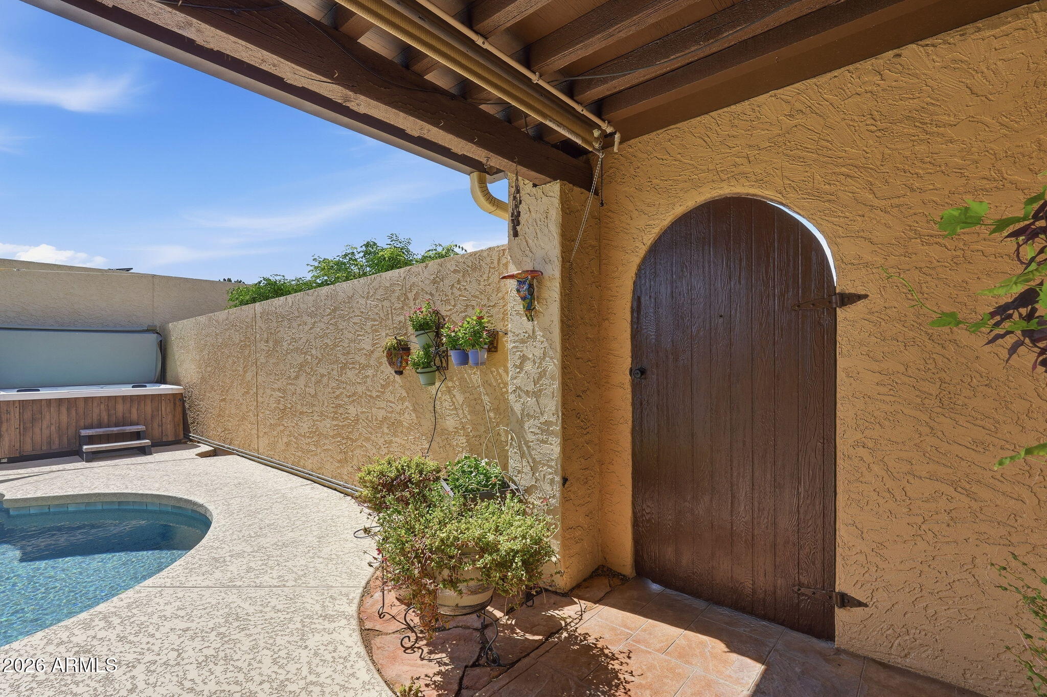 2107 E ALAMEDA Drive