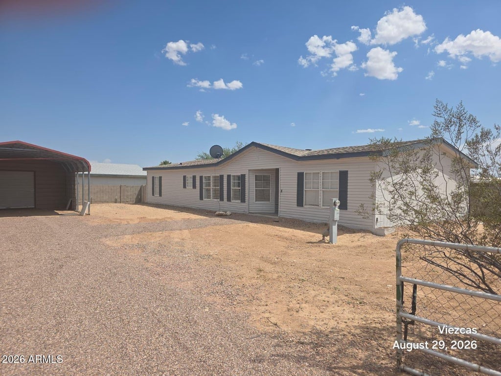 Photo of 10963 N Hillside Drive, Casa Grande, AZ 85122 (MLS # 7073766)