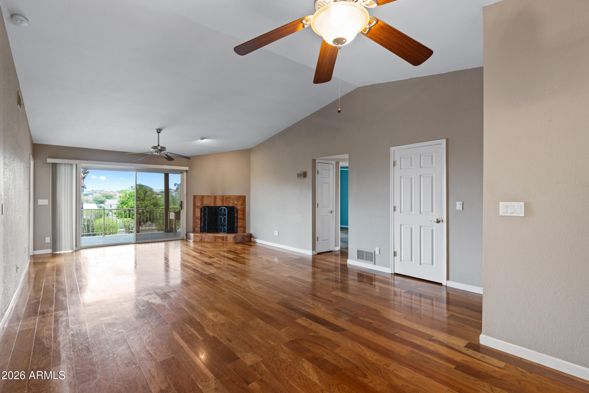 15739 E MUSTANG Drive