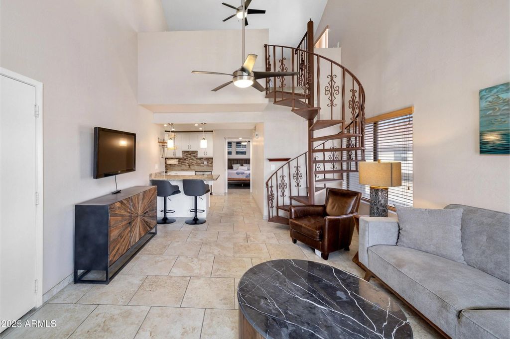 Photo of 4901 S Calle Los Cerros Drive #267, Tempe, AZ 85282 (MLS # 6915967)