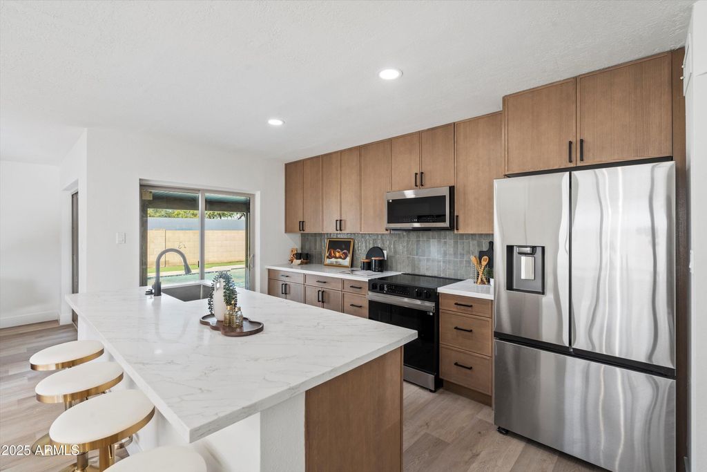 Photo of 2116 E Colgate Drive, Tempe, AZ 85283 (MLS # 6962258)