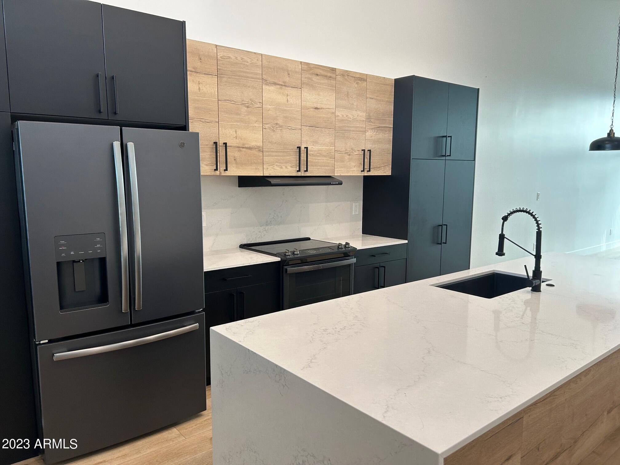 302 W CULVER Street # 2