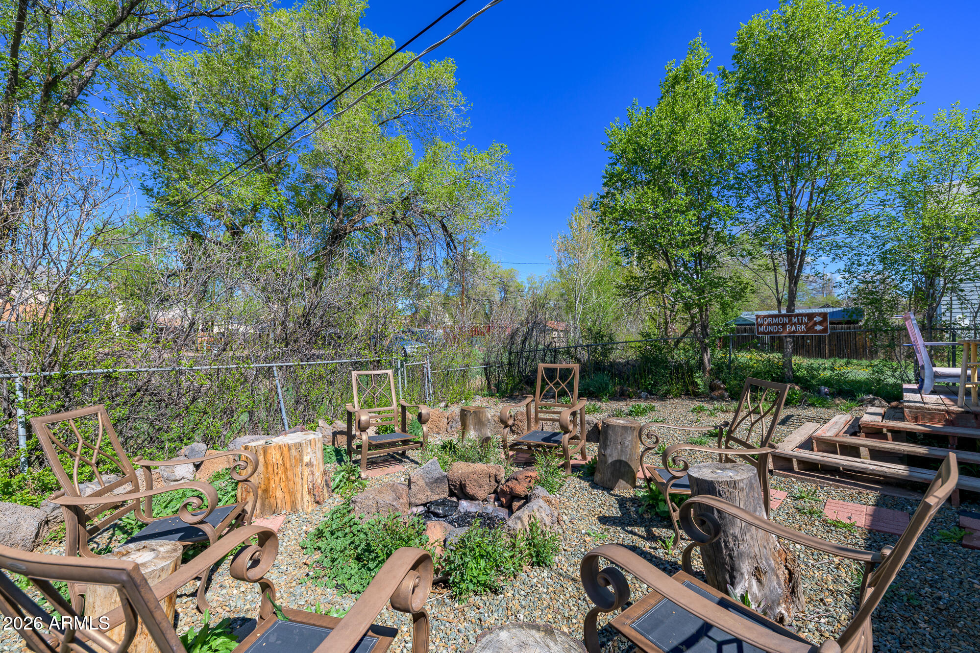 417 S WC Riles Street