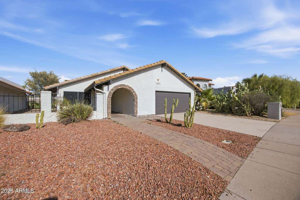 Photo of 2211 S El Marino, Mesa, AZ 85202 (MLS # 7066645)