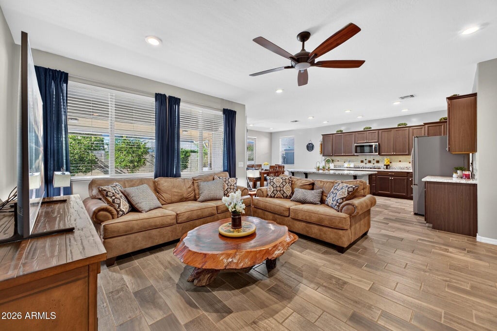 Photo of 12078 E Chiricahua Place, Gold Canyon, AZ 85118 (MLS # 7085780)