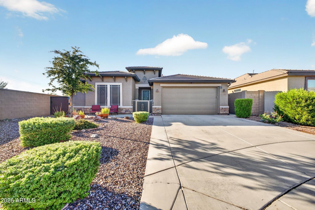 Photo of 12078 E Chiricahua Place, Gold Canyon, AZ 85118 (MLS # 7085780)