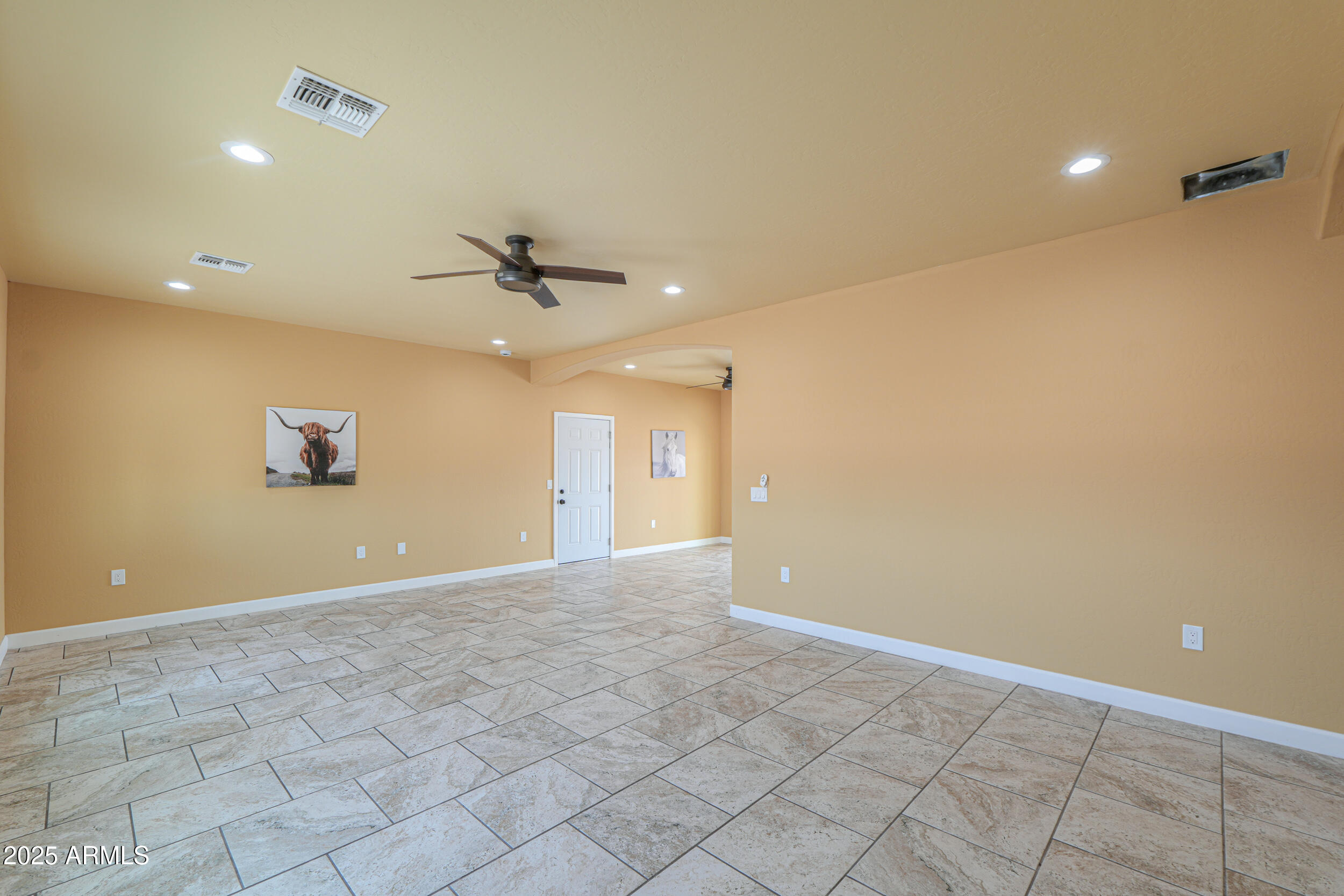 Properties 4 210 N PETTOSHAS Drive