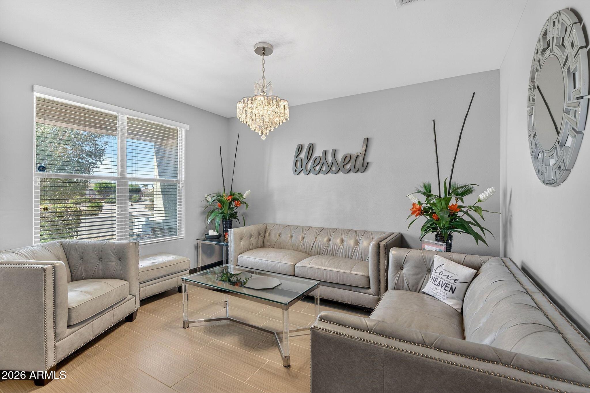 696 W WELSH BLACK Trail