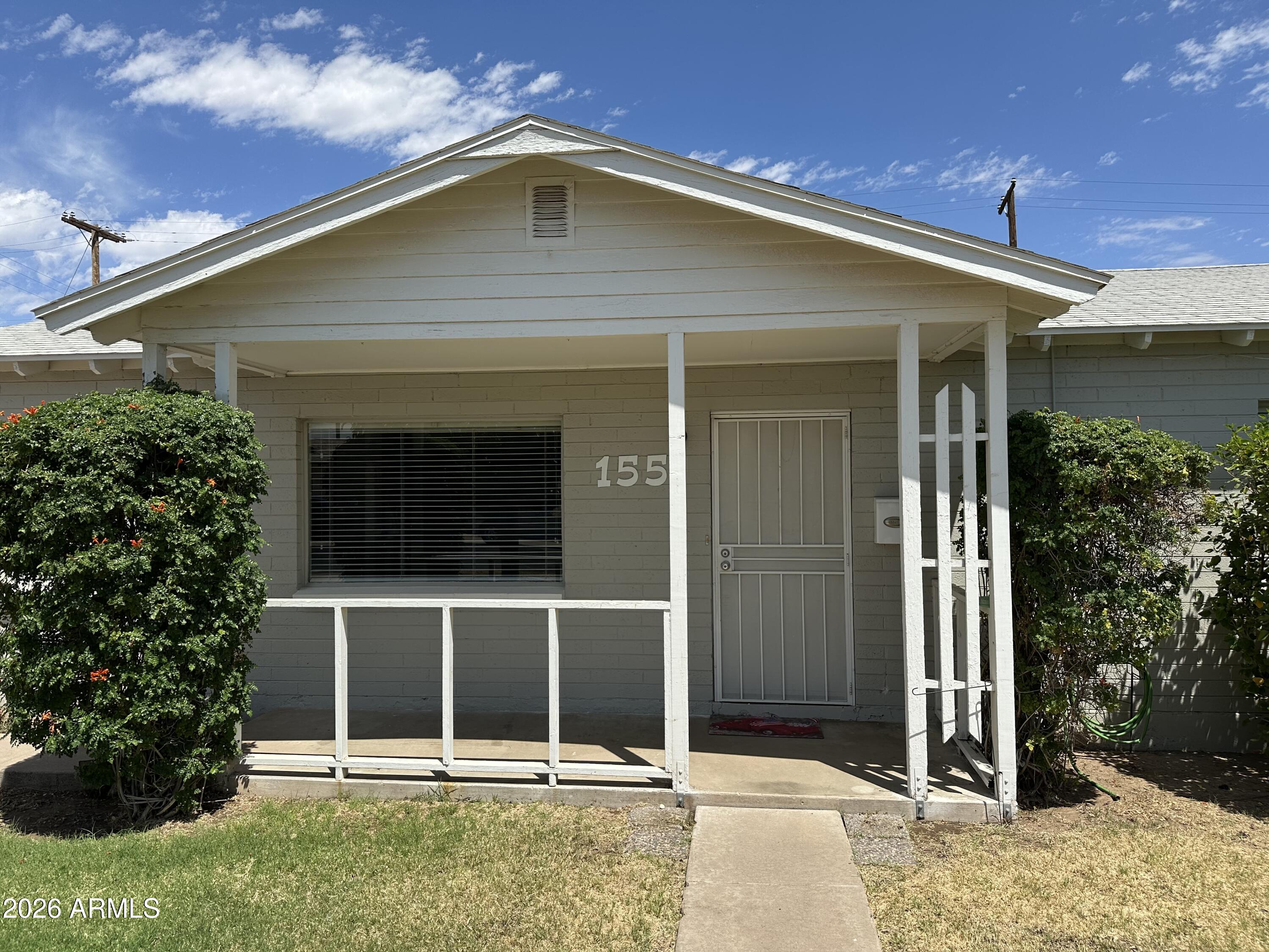 155 N HUNT Drive W