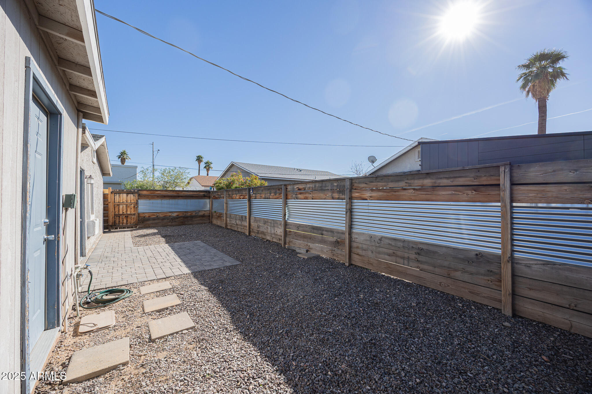 1026 E PIERCE Street B