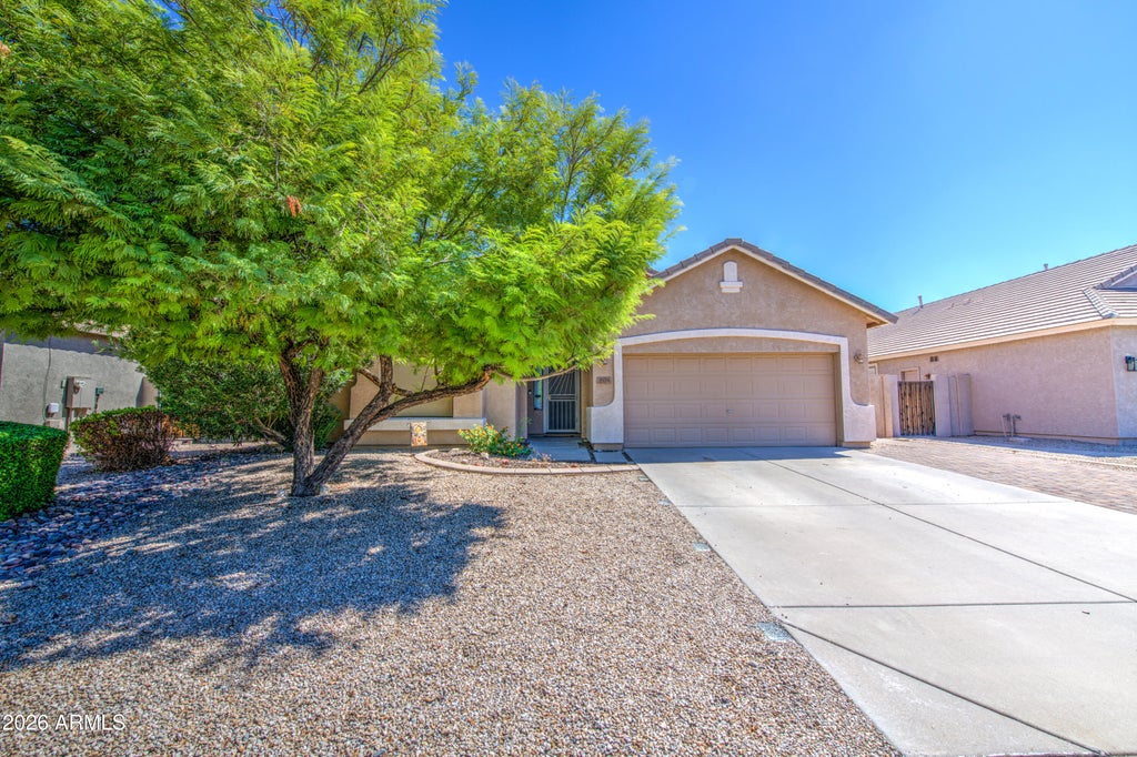Photo of 2579 S Ponderosa Drive, Gilbert, AZ 85295 (MLS # 7081999)
