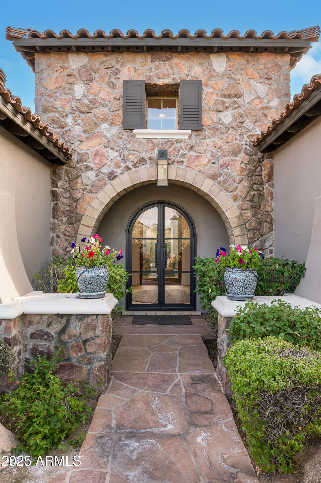 9111 E Mountain Spring Road