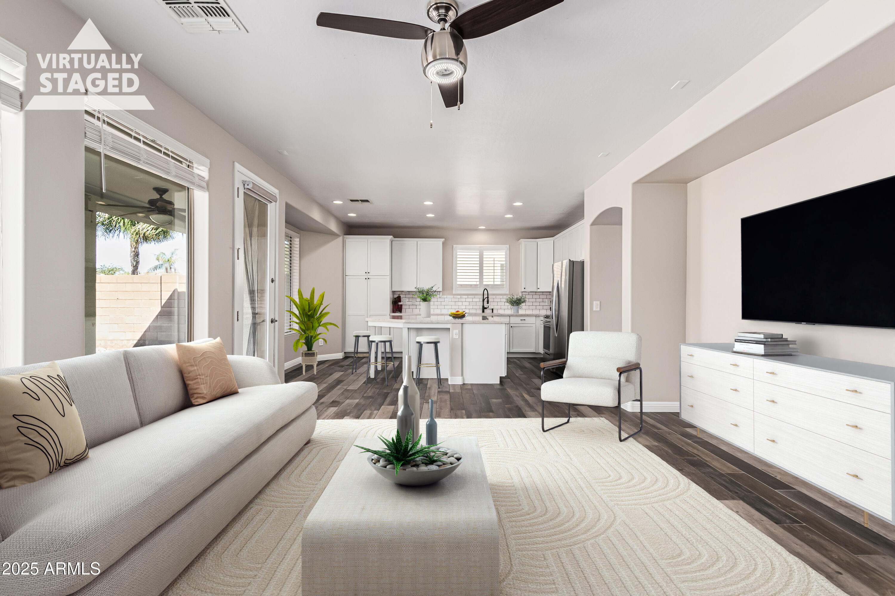 3686 E MEADOWVIEW Drive