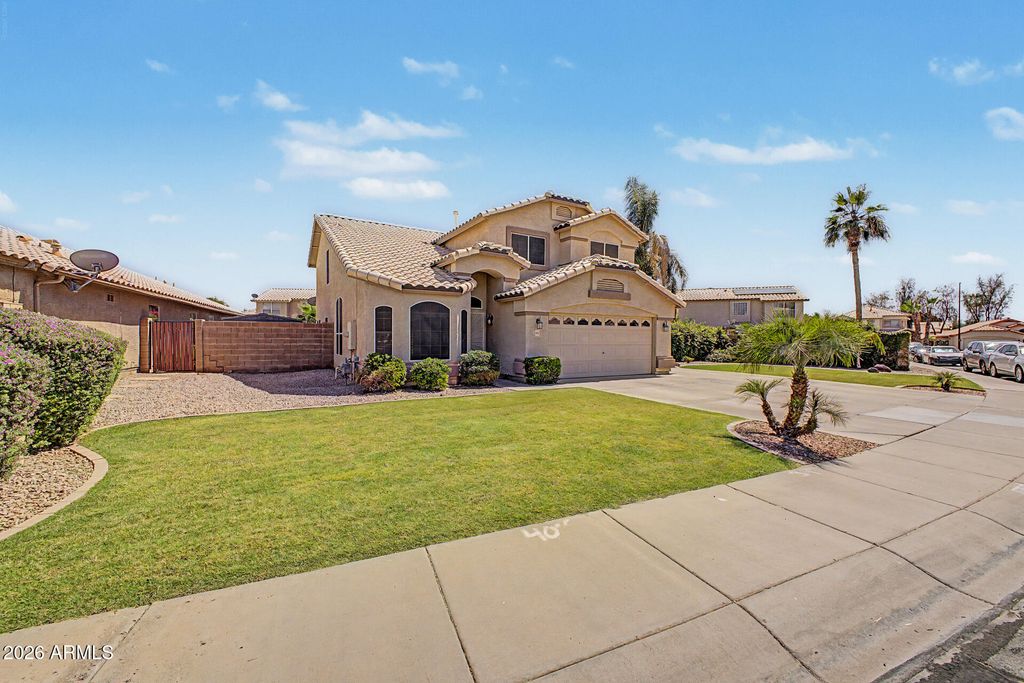 Photo of 1435 E Silver Creek Road, Gilbert, AZ 85296 (MLS # 7031259)