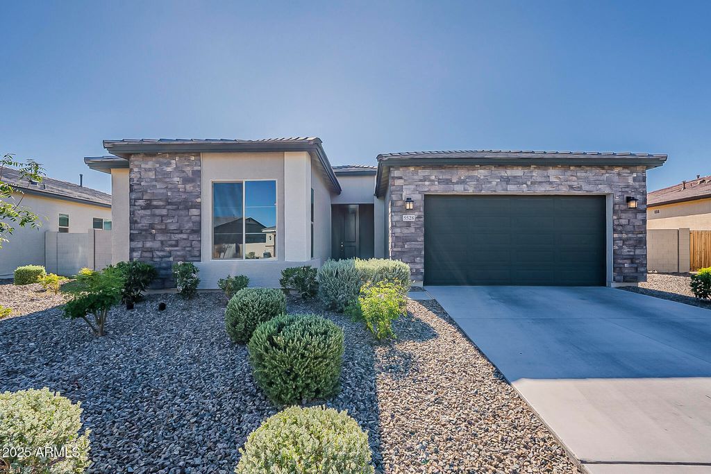 Photo of 5528 N 193rd Avenue, Litchfield Park, AZ 85340 (MLS # 6897786)