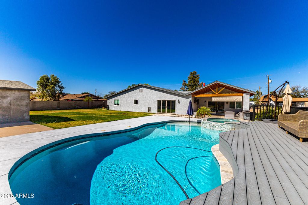 Photo of 4133 W Topeka Drive, Glendale, AZ 85308 (MLS # 6994009)