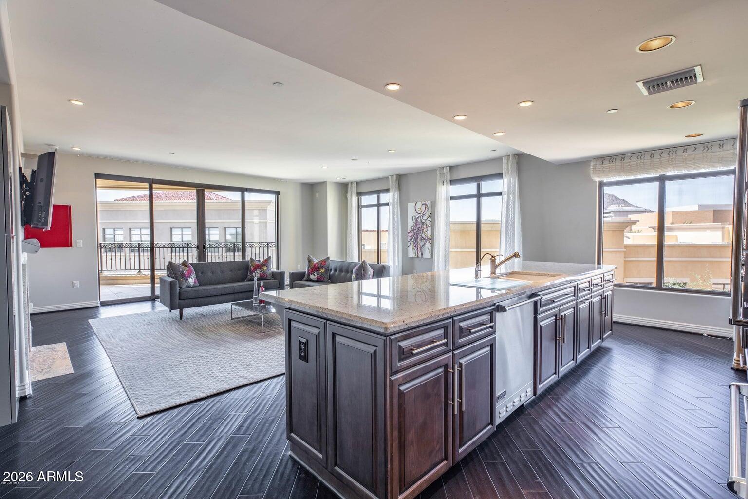 7175 E Camelback Road 505