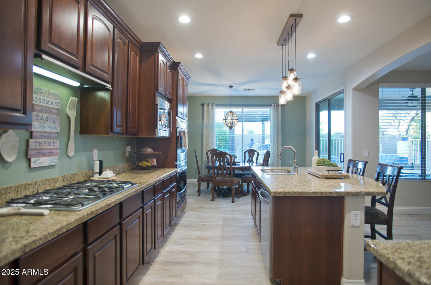 1690 E NIGHTINGALE Lane