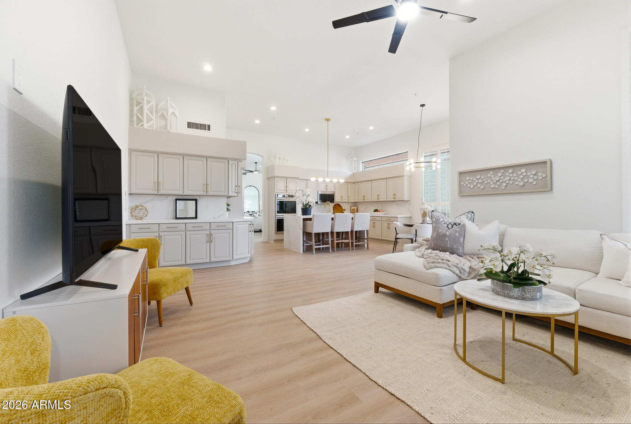 8100 E CAMELBACK Road 167