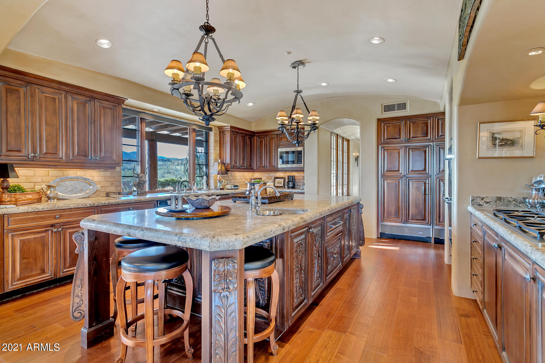 DESERT MOUNTAIN - Residential