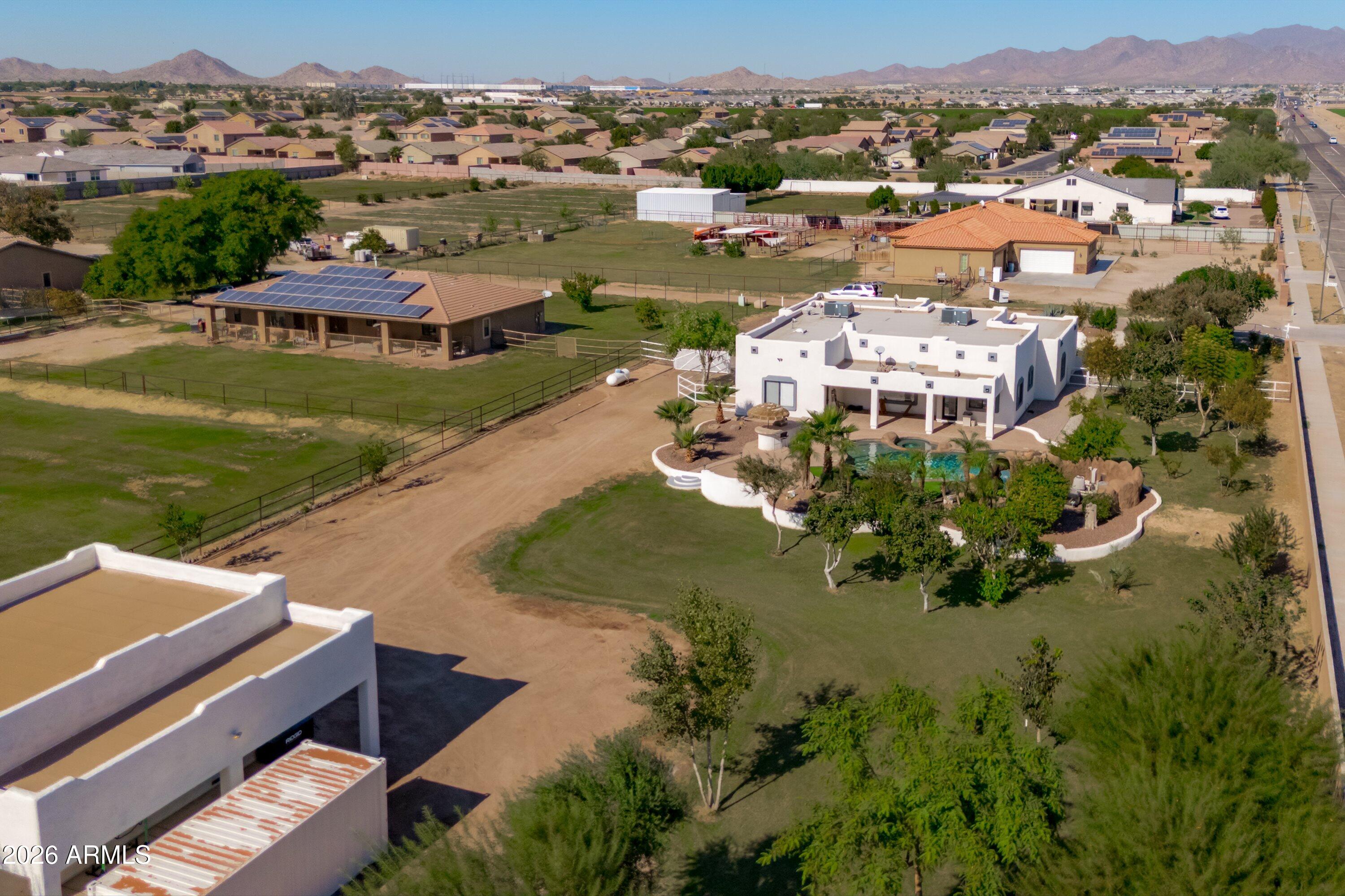 24313 W GROVE Street