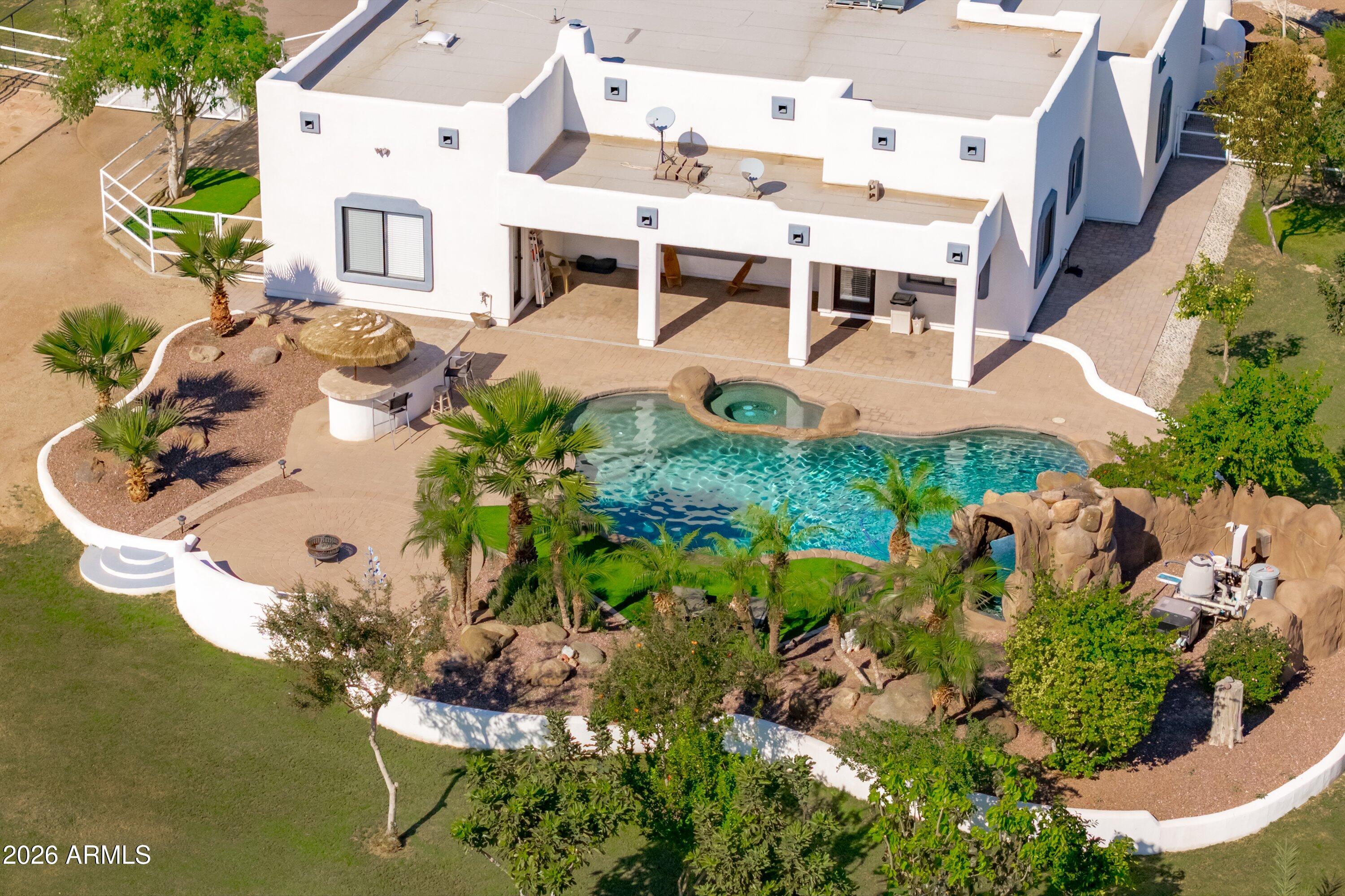 24313 W GROVE Street