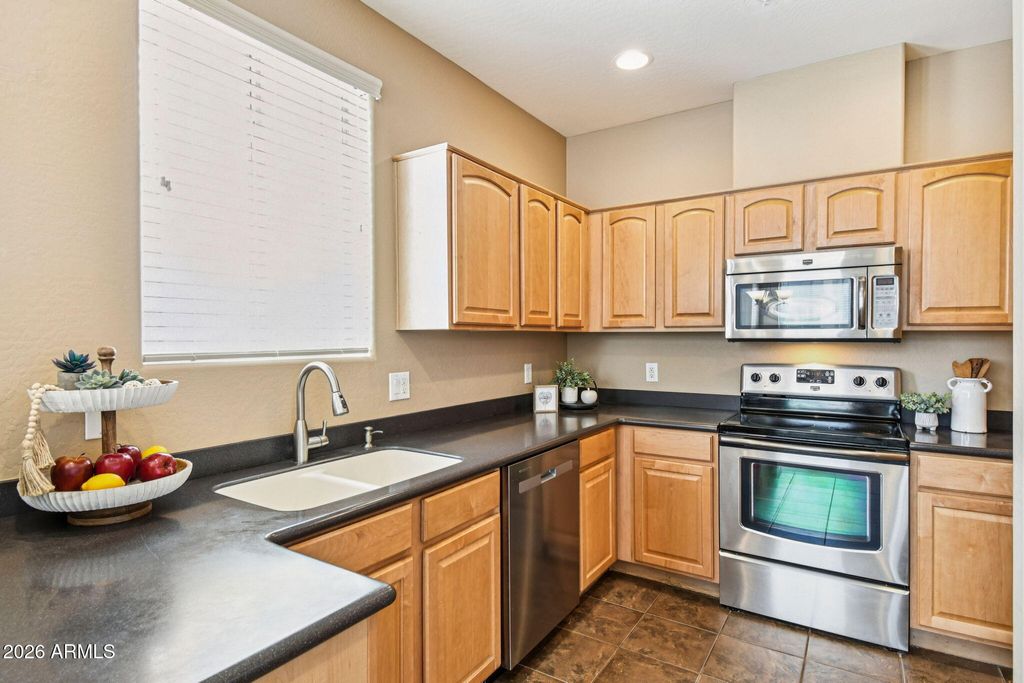 Photo of 42424 N Gavilan Peak Parkway #33104, Anthem, AZ 85086 (MLS # 7009641)