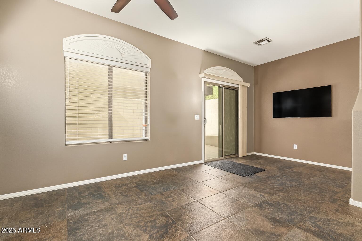 2150 W ALAMEDA Road 1024