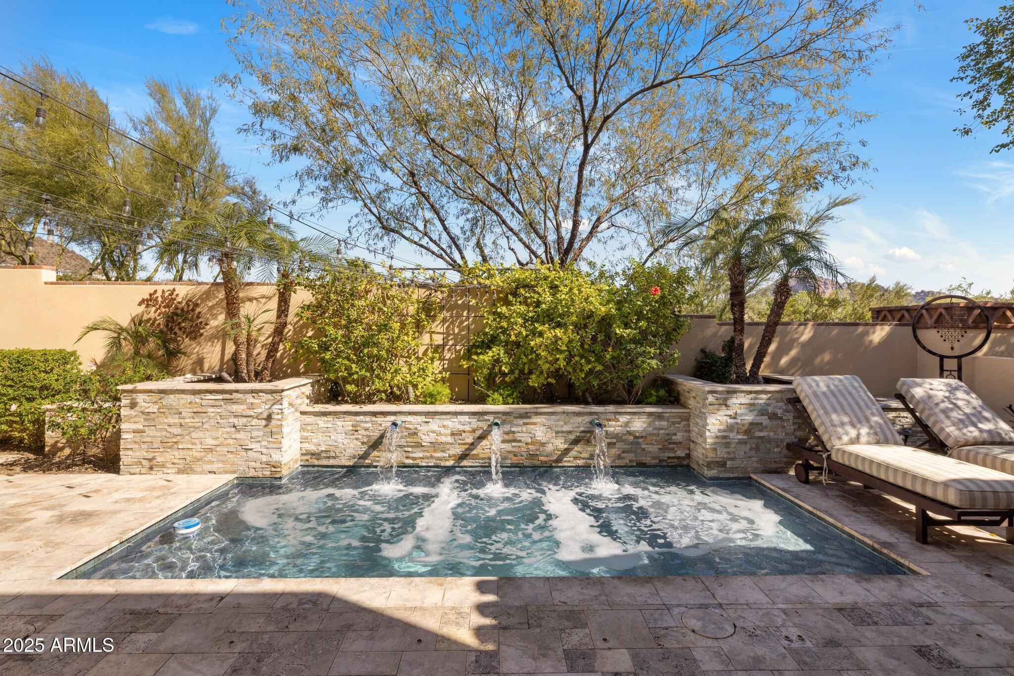 The Village at PARADISE RESERVE - Residential