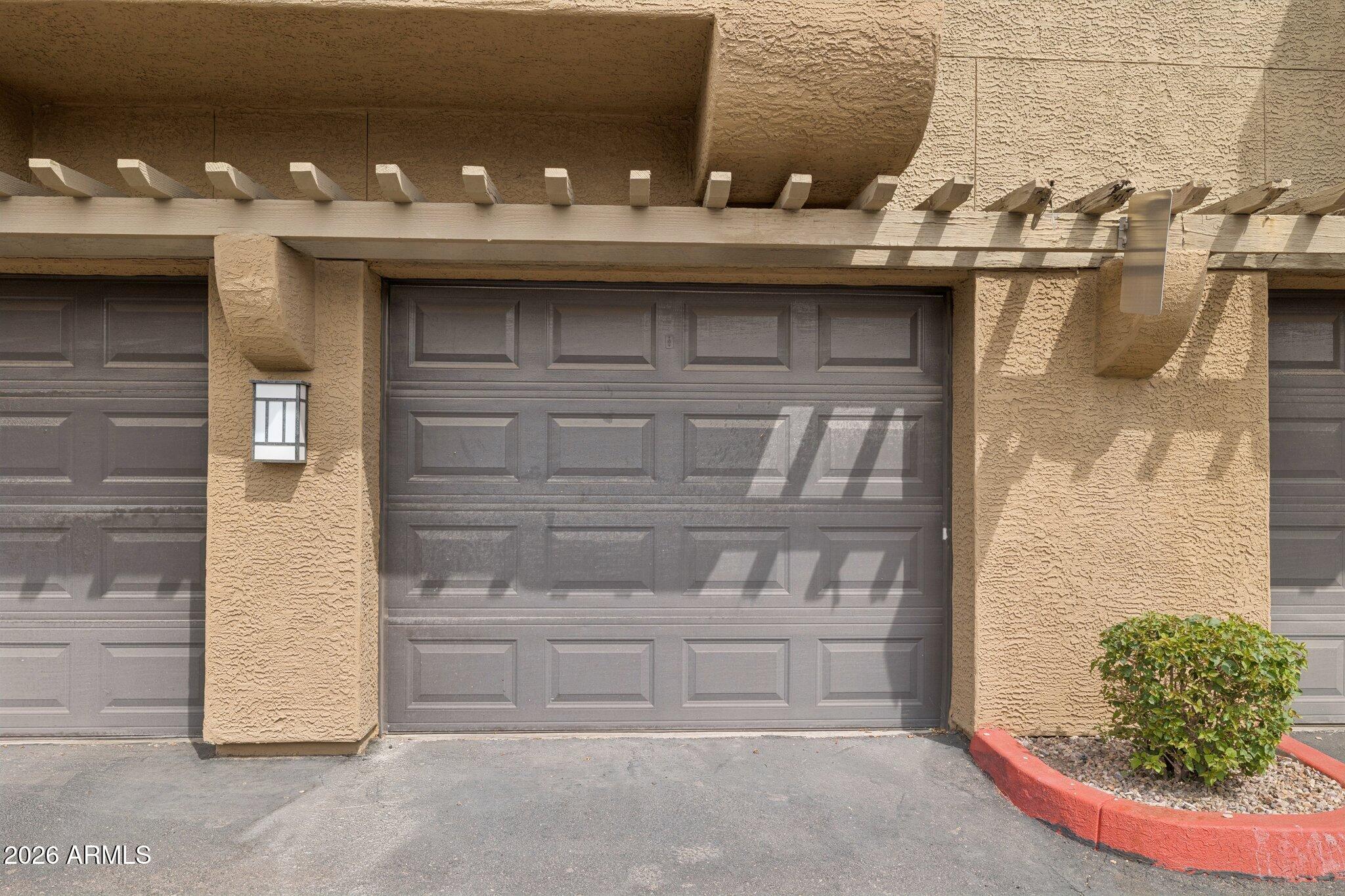 5302 E VAN BUREN Street 1018