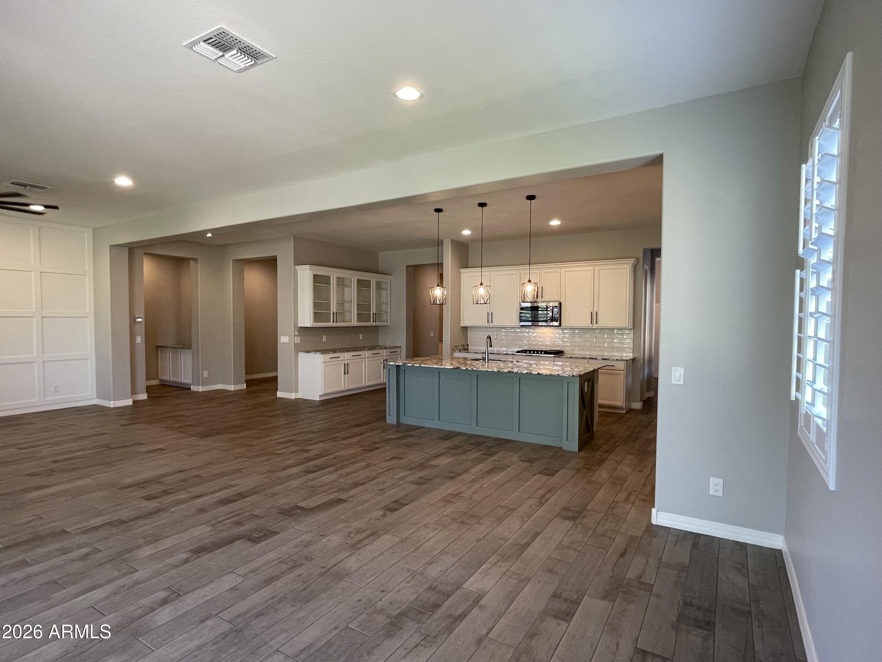 22834 E SILVER CREEK Lane