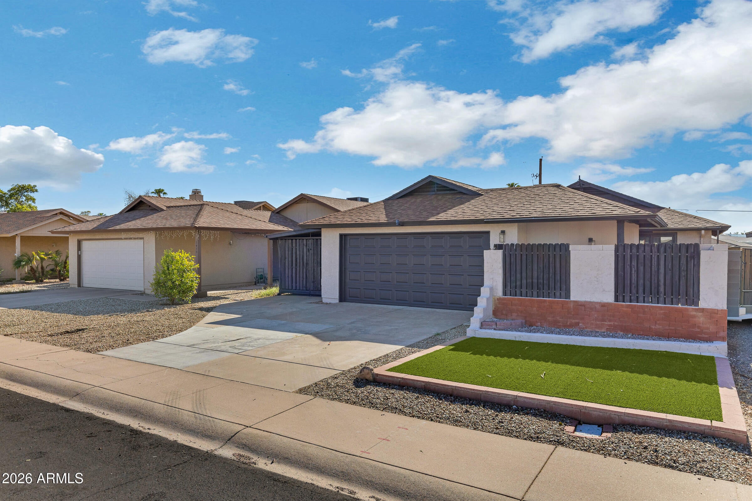 1954 N IOWA Street