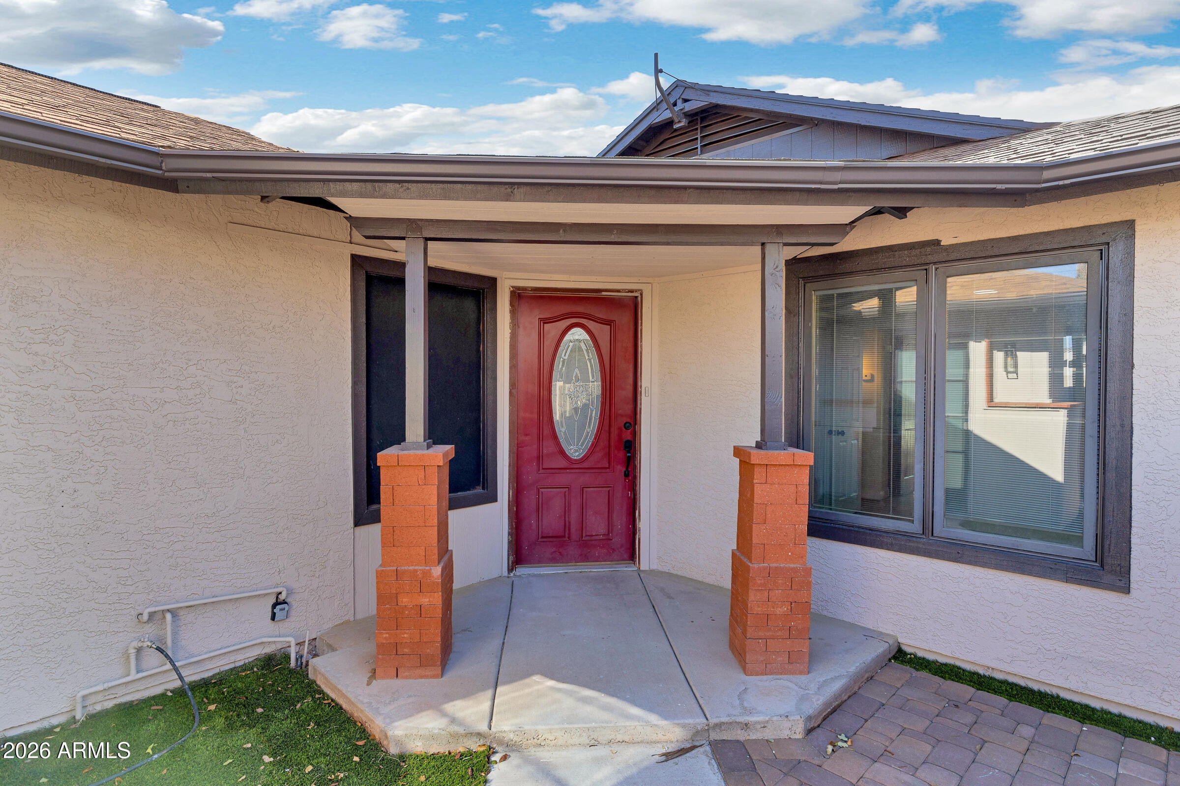 1954 N IOWA Street
