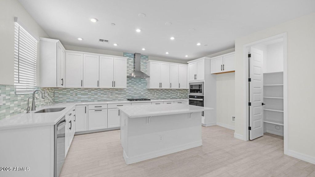 Photo of 13359 W Eagle Feather Road, Peoria, AZ 85383 (MLS # 7013093)
