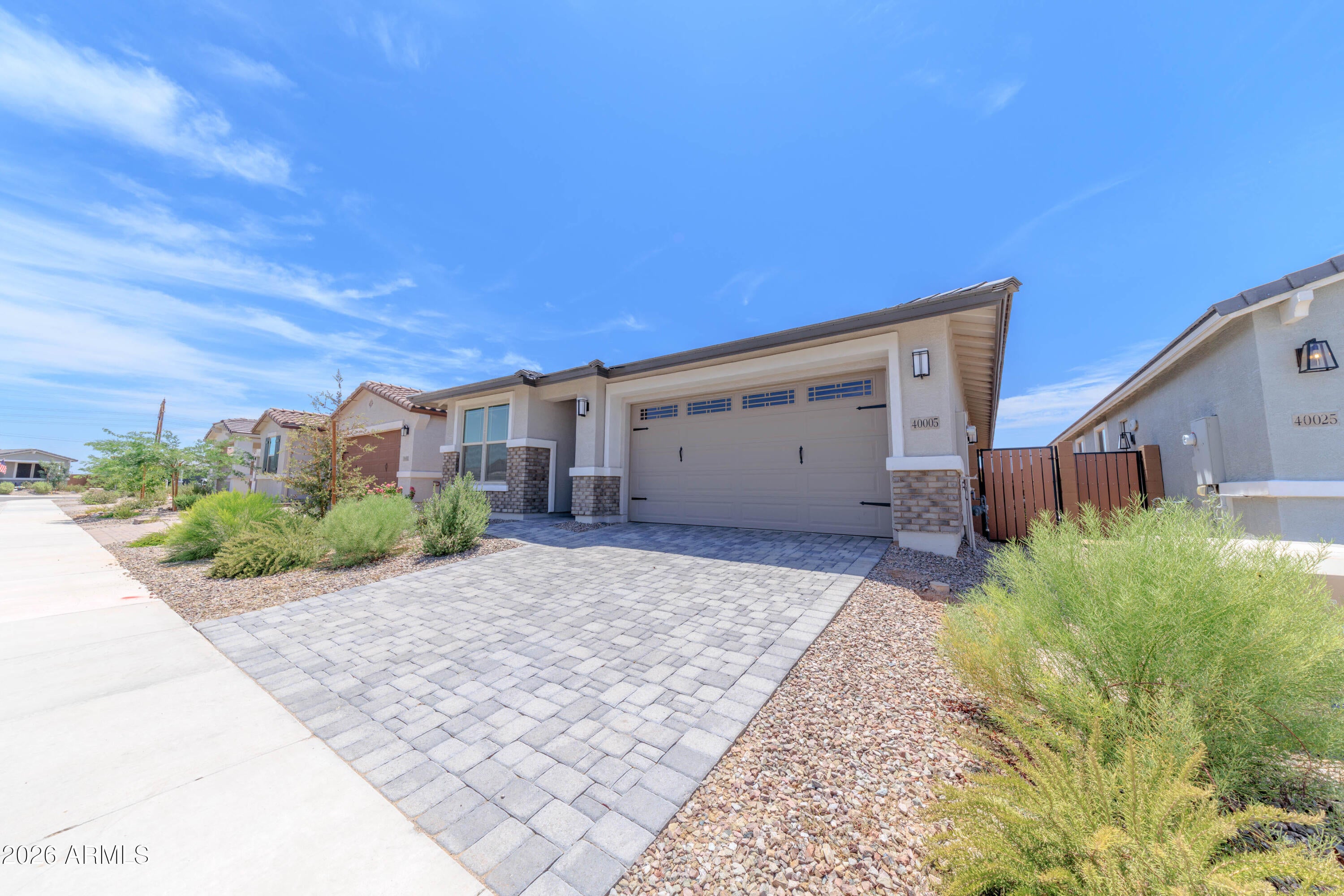 40005 W ELM Drive
