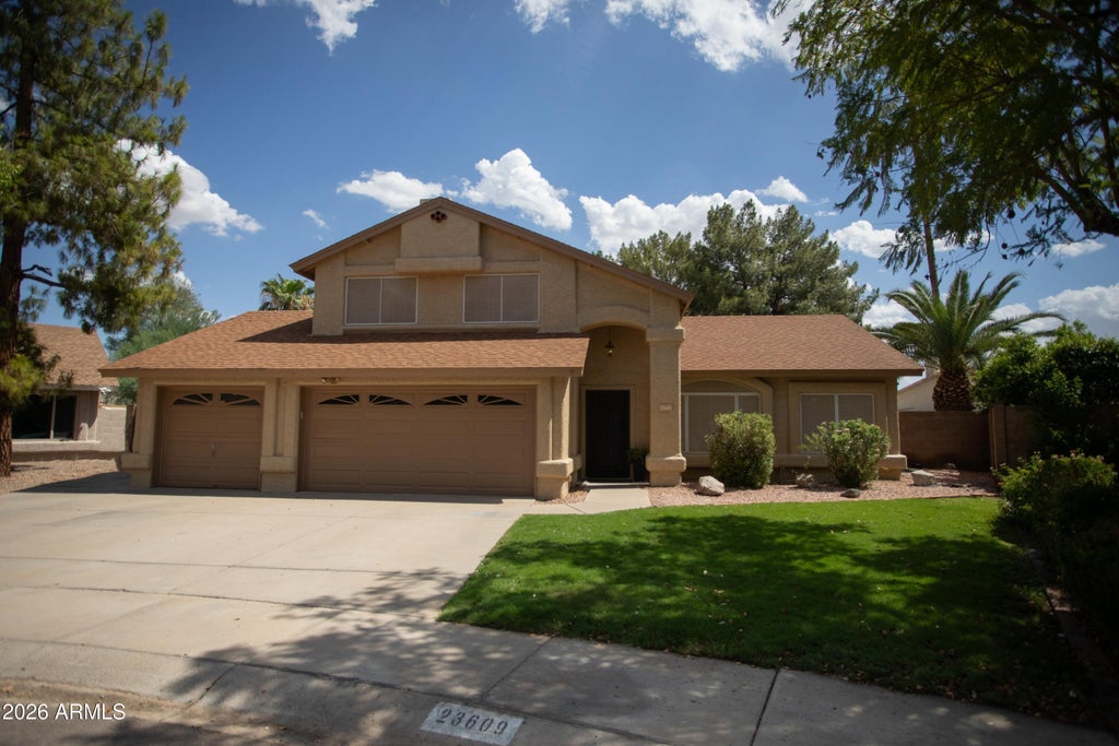 Photo of 23609 N 43rd Drive, Glendale, AZ 85310 (MLS # 7080670)