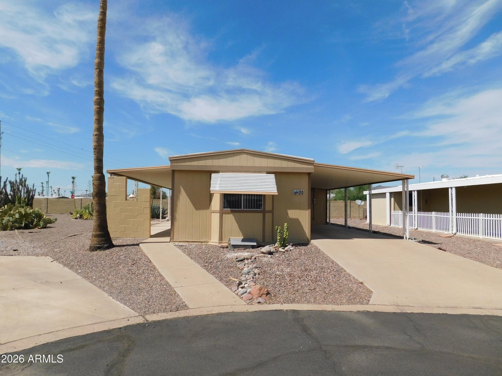 Photo of 53 N Mountain Road #20, Apache Junction, AZ 85120 (MLS # 7070884)
